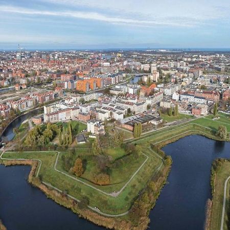 Patio Riverfront Aparthotel Gdańsk Kültér fotó